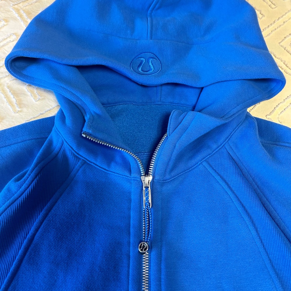 Lululemon scuba